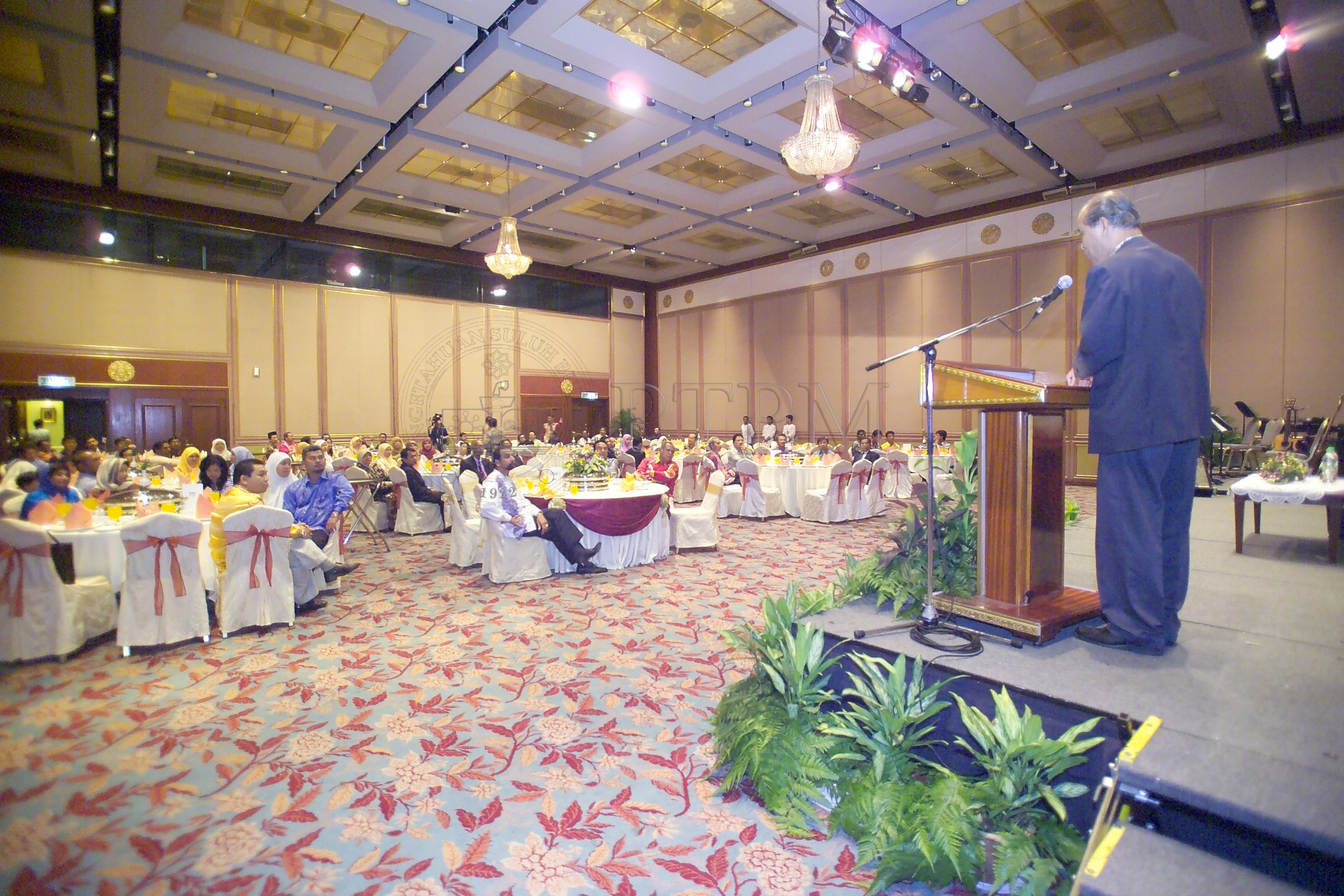 PTPM 06 23 eduresearch D9X40803